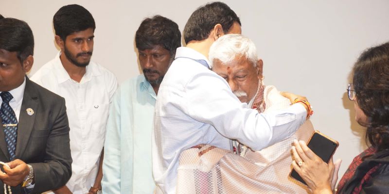 Miles Of Signs For Last Mile Heroes Smiles