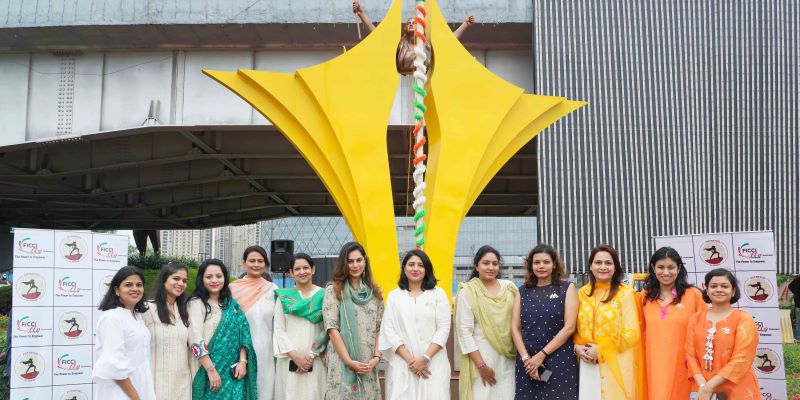 YFLO I-Day @ statue of Empowerment & Glory